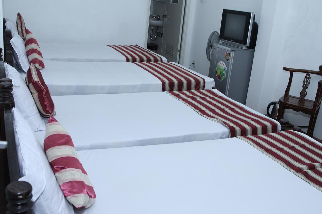 Hoang Cuong Hotel ハノイ市 エクステリア 写真
