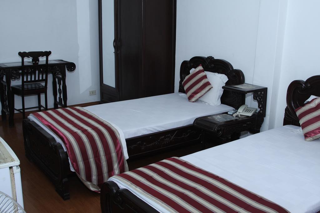 Hoang Cuong Hotel ハノイ市 エクステリア 写真
