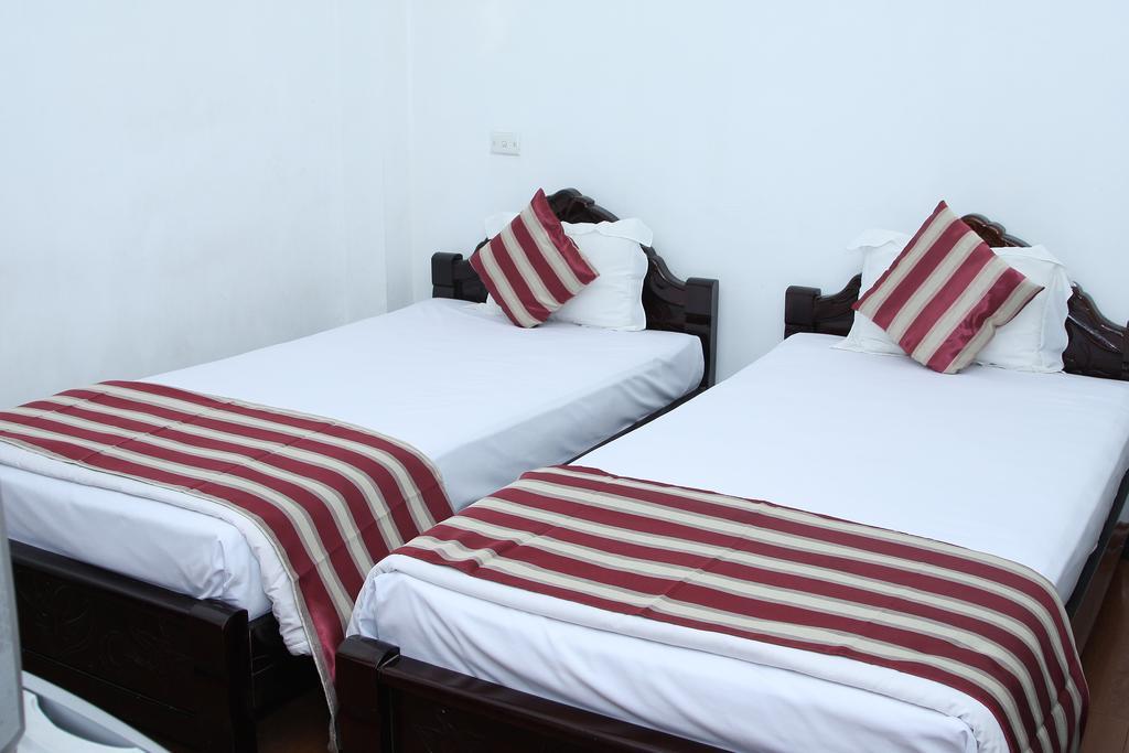 Hoang Cuong Hotel ハノイ市 エクステリア 写真