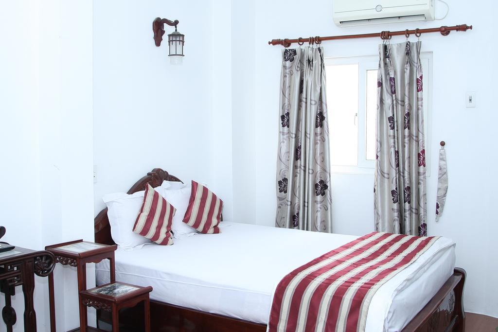 Hoang Cuong Hotel ハノイ市 エクステリア 写真