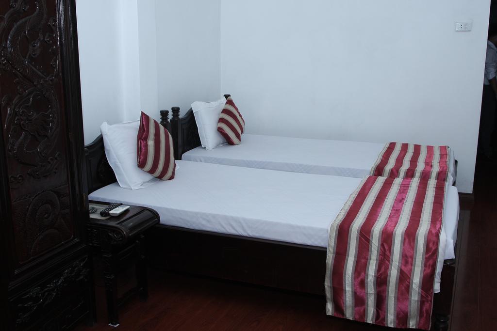 Hoang Cuong Hotel ハノイ市 エクステリア 写真