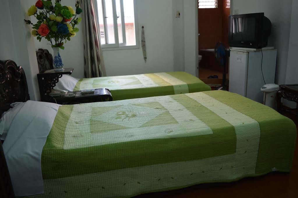 Hoang Cuong Hotel ハノイ市 エクステリア 写真