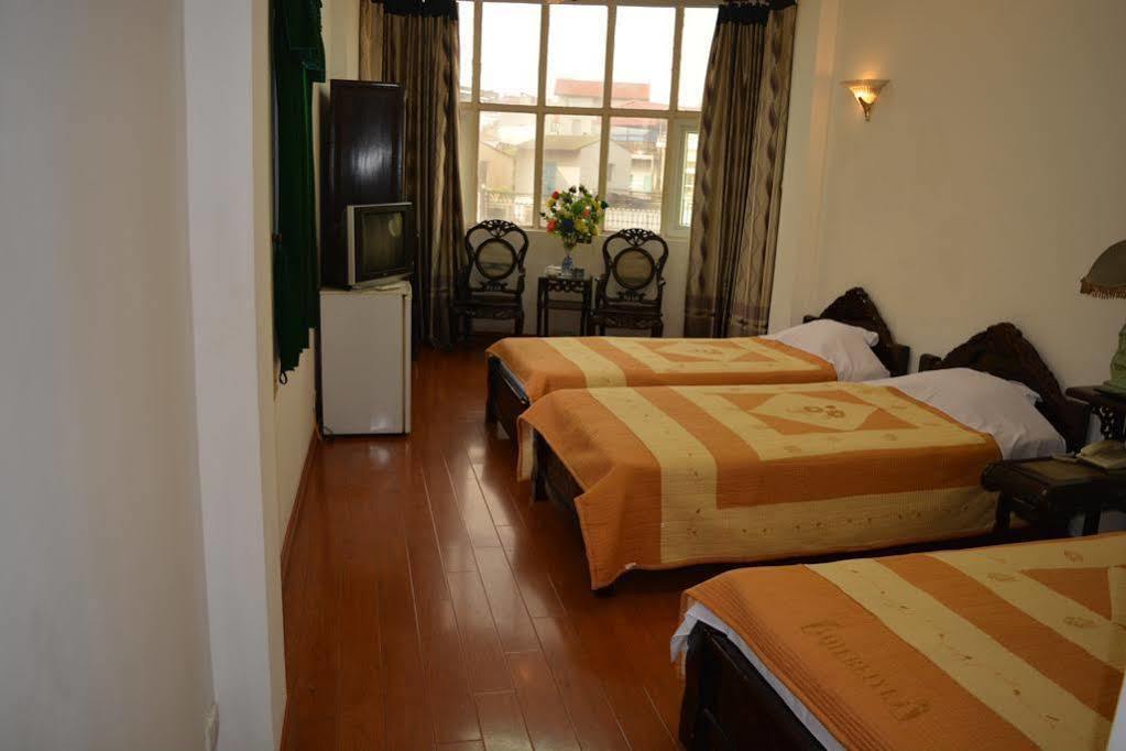 Hoang Cuong Hotel ハノイ市 エクステリア 写真
